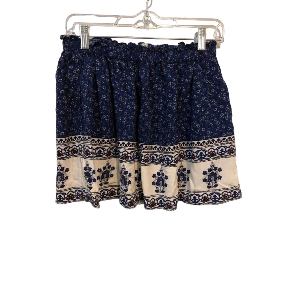 Forever 21 miniskirt size M